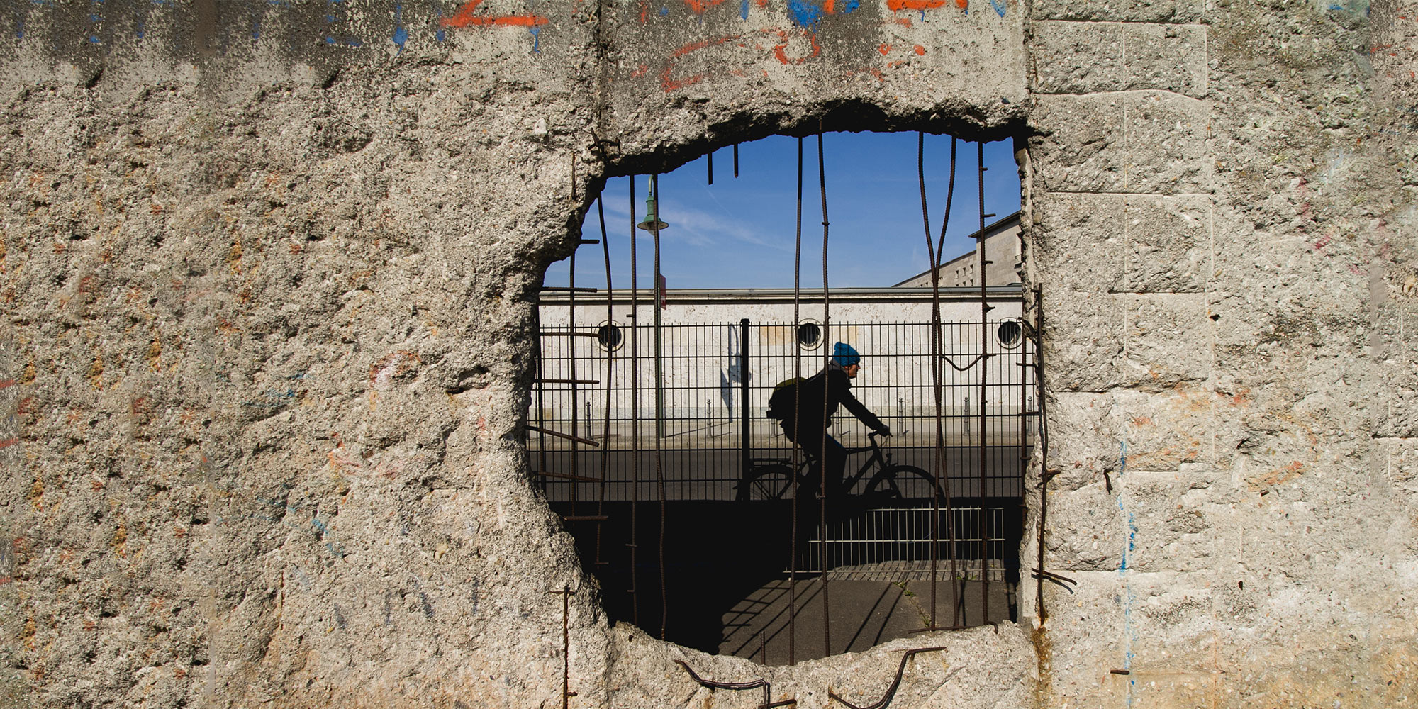 Read more about the article German Program Celebrates 25 Years of German Unity
