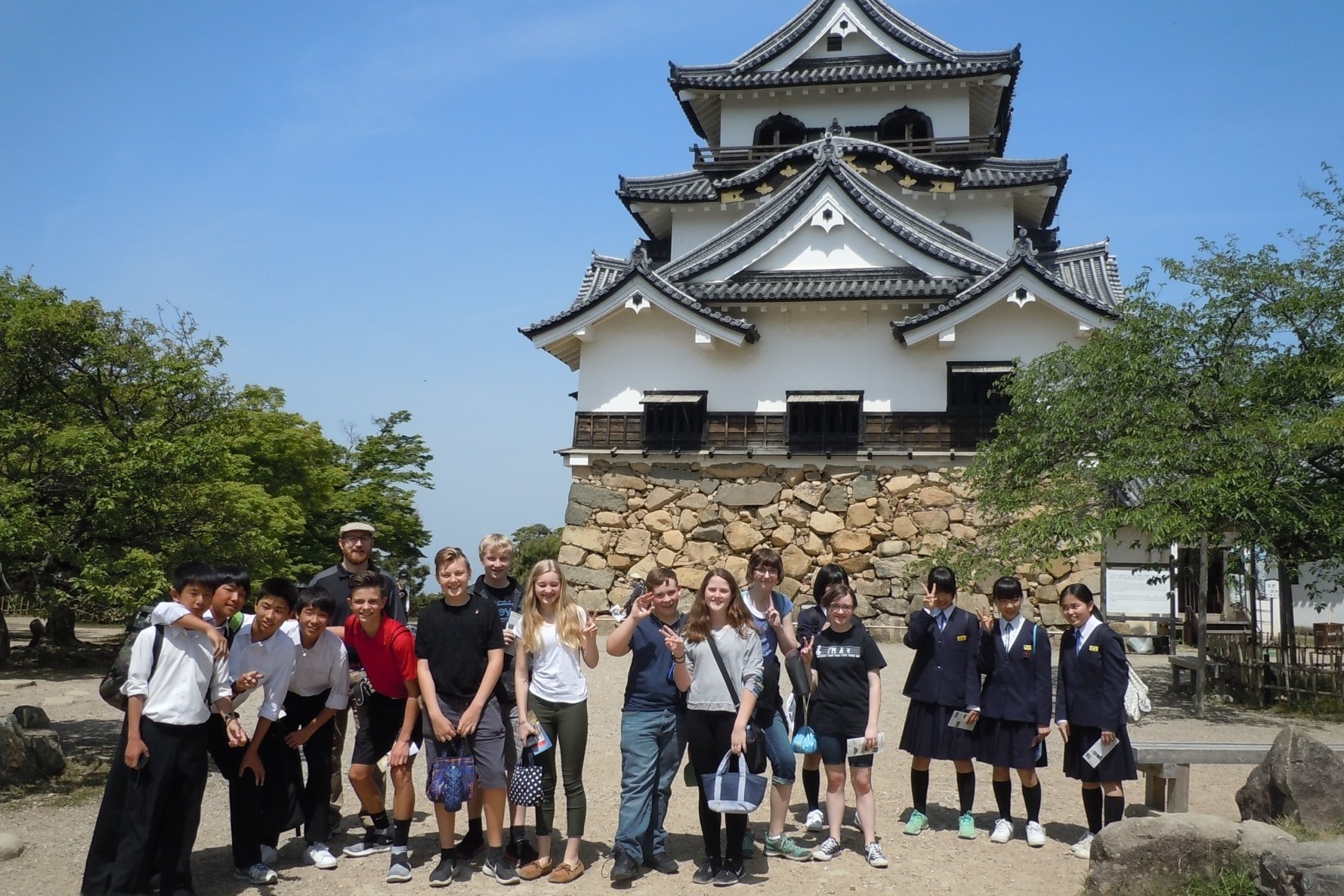 Read more about the article Undergraduate Research Project to Study Queer Culture in Japan