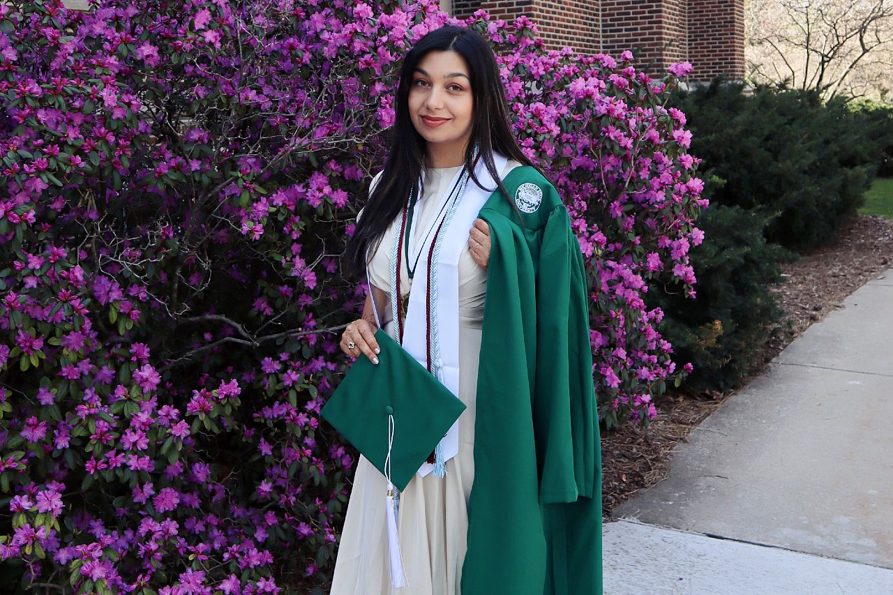 Read more about the article Humanities-Prelaw Senior Receives College’s Outstanding Senior Achievement Award